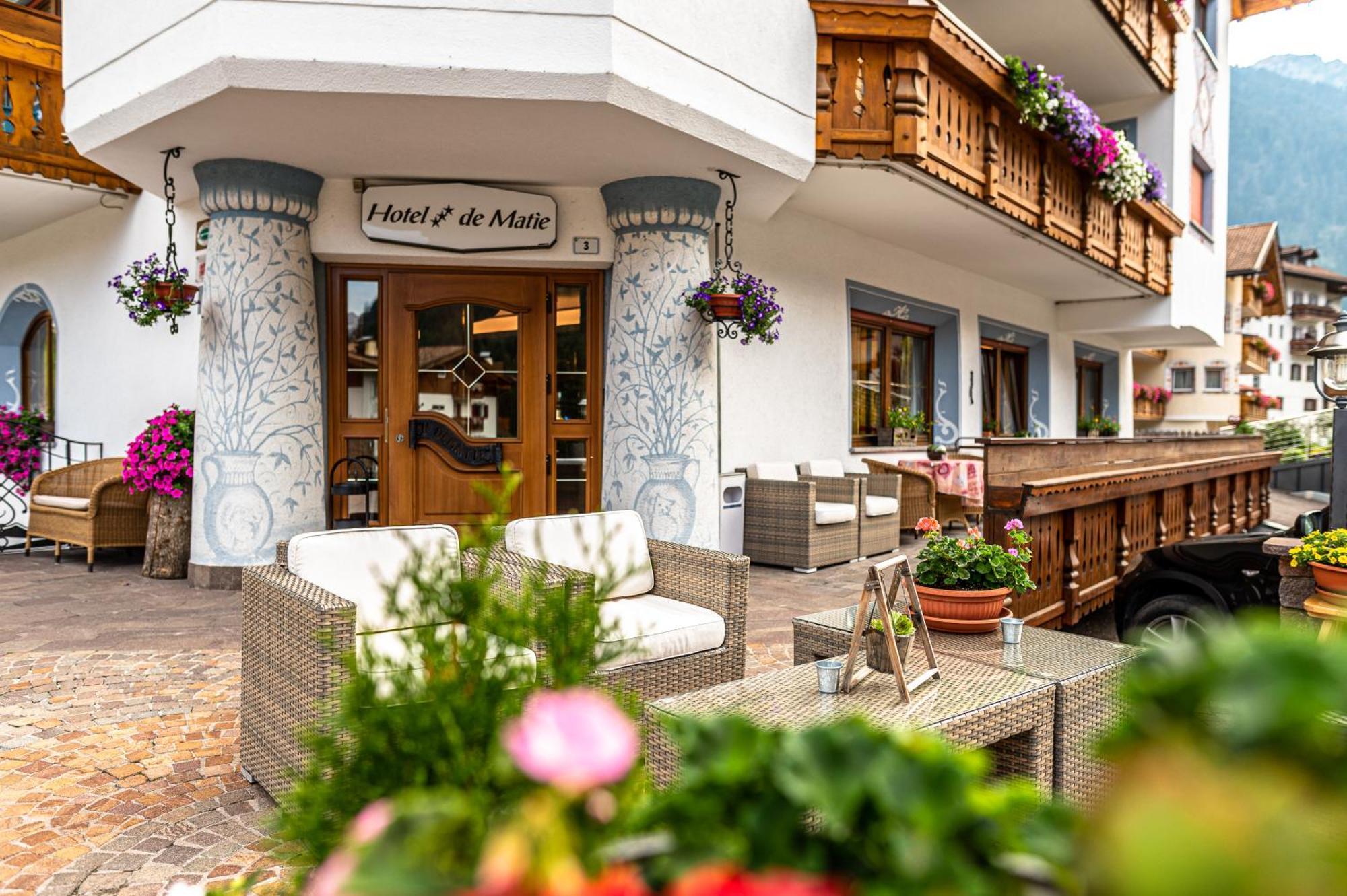 De Matie Hotel Canazei Exterior photo